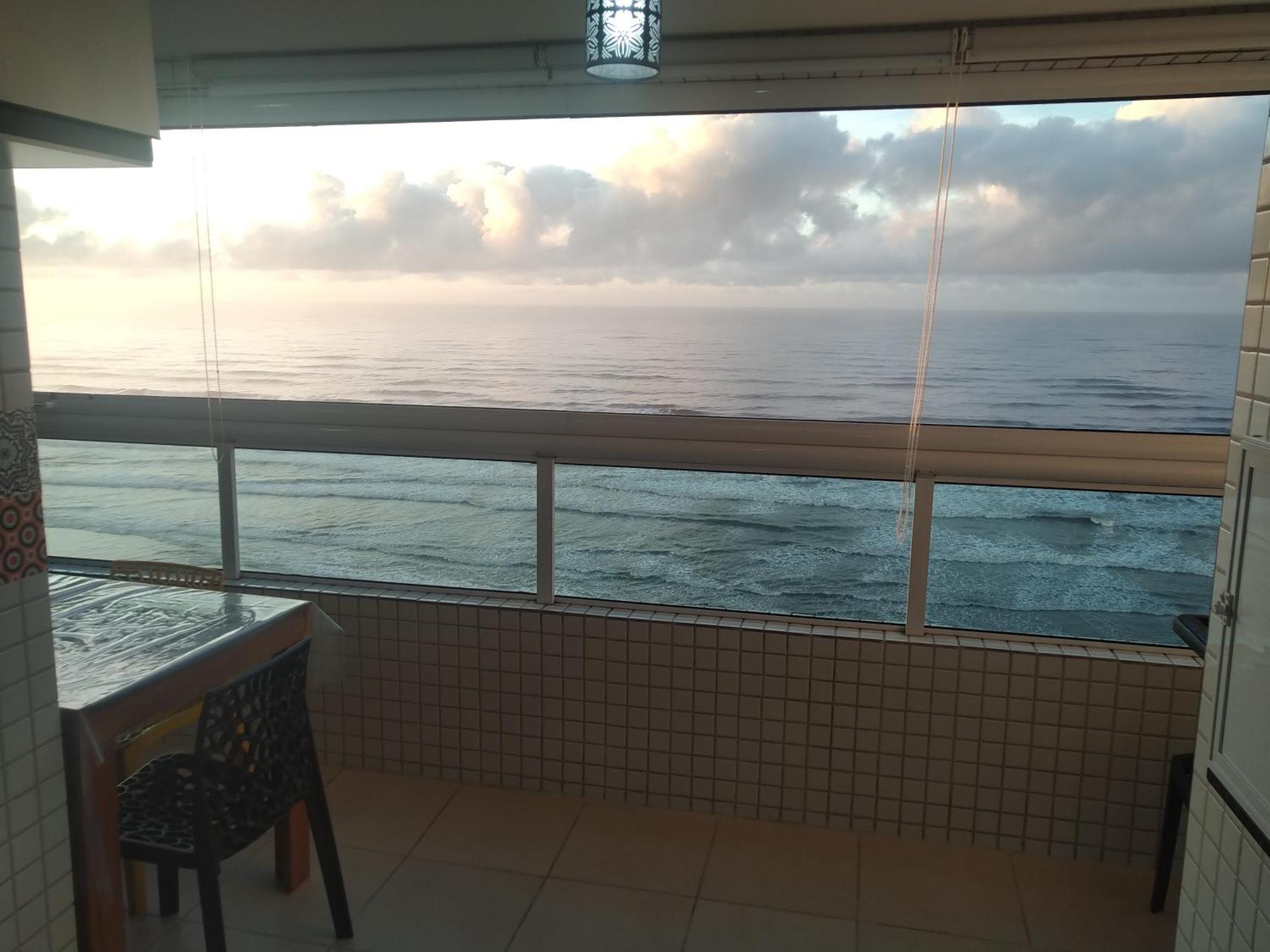 פראייה גראנדה Apartamento Frente Mar Pe Na Areia מראה חיצוני תמונה