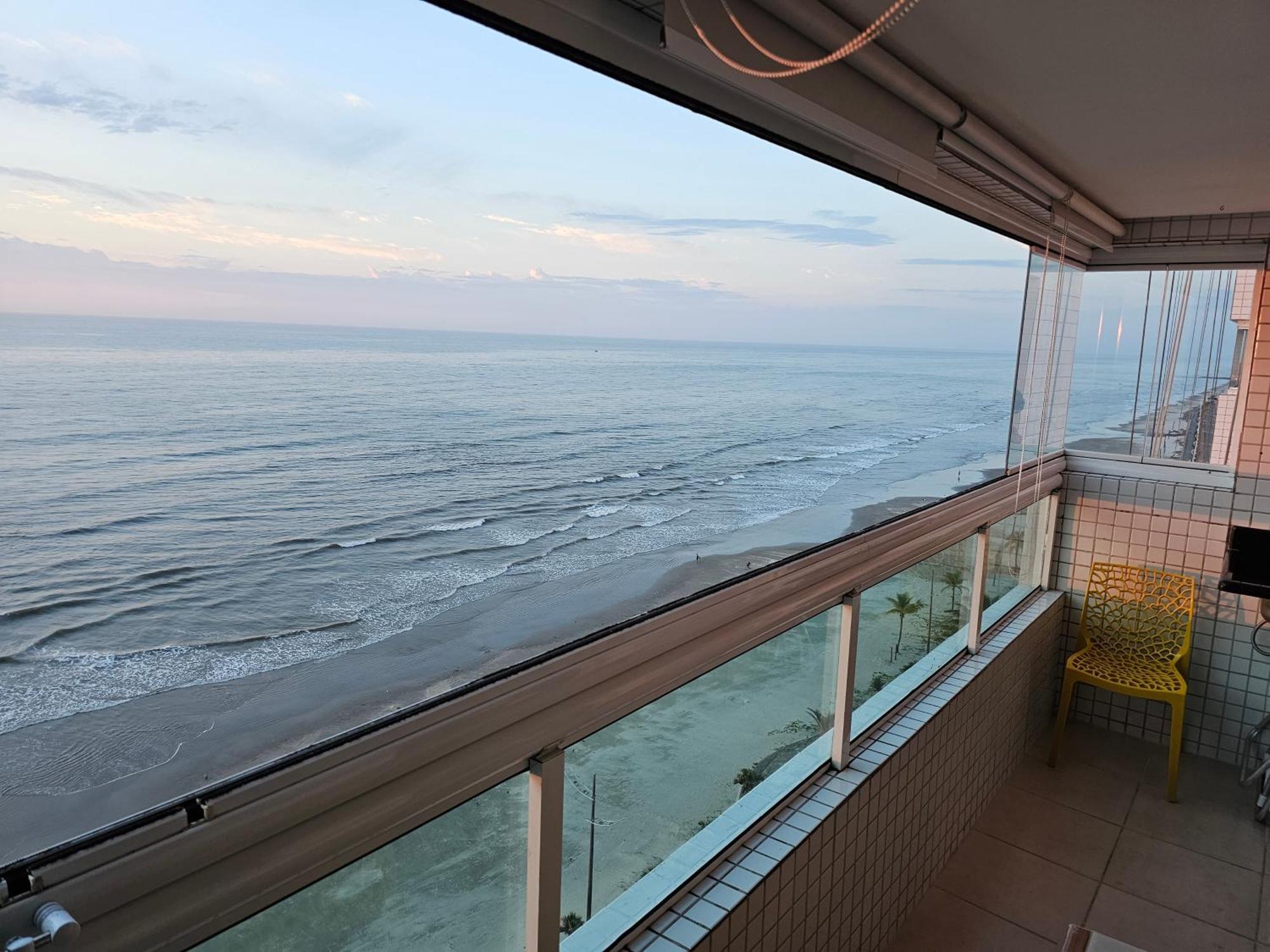פראייה גראנדה Apartamento Frente Mar Pe Na Areia מראה חיצוני תמונה